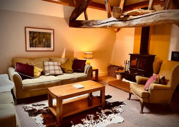 Stunning Barn Minutes From The Lake District